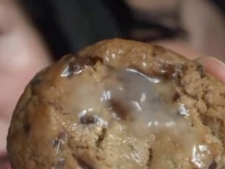 Cookies n Cream - Chubby Brunette Milks putz & Eats Cum Covered cookie