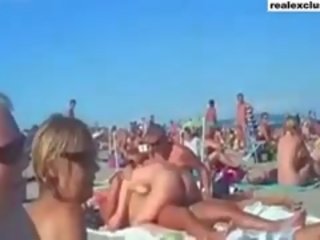 Veřejné akt pláž houpá dospělý video v léto 2015