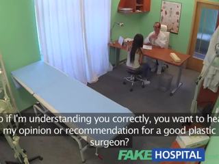 Fakehospital profesör cinsel sets hastalar fears için dinlenme o onu tüysüz